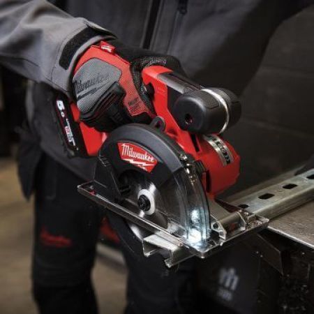 M18 FMCS - Metal Circular Saw 3